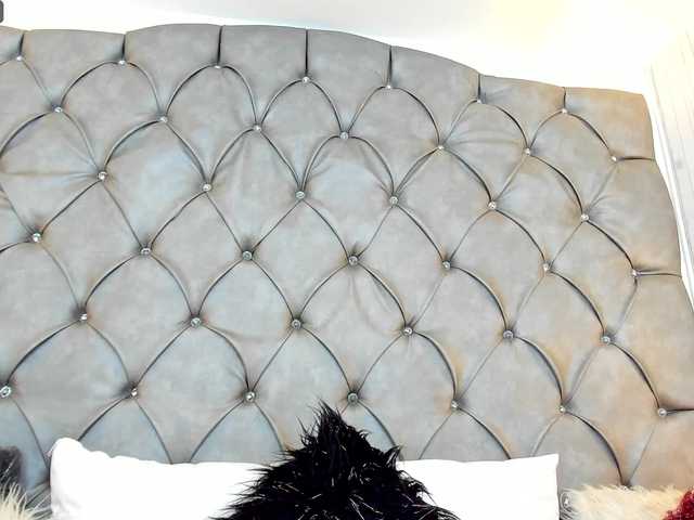 방송 스크린 샷 SalomeMartines