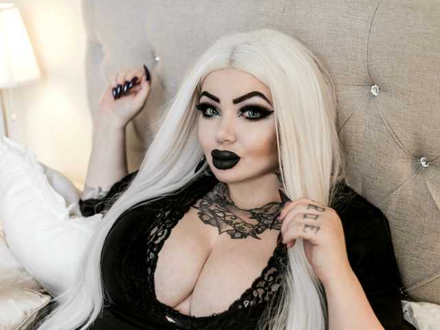 에로틱 한 영상 채팅 SavageQueen