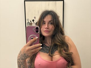 에로틱 한 영상 채팅 Tattoogirlalina