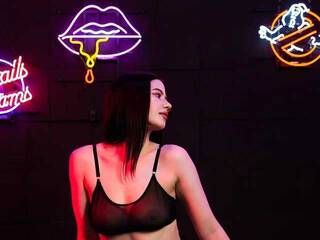 에로틱 한 영상 채팅 TayaYumm