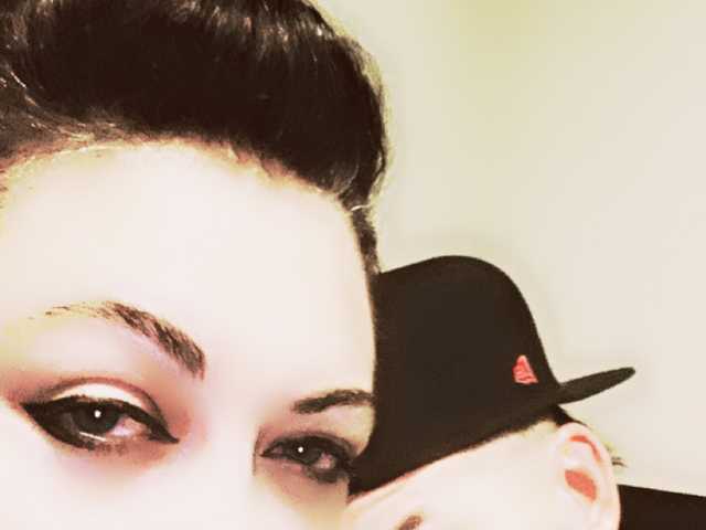 프로필 사진 T-and-A-13