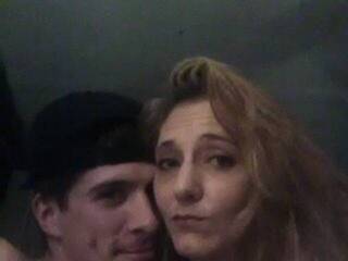 에로틱 한 영상 채팅 Pisces_N_Leo