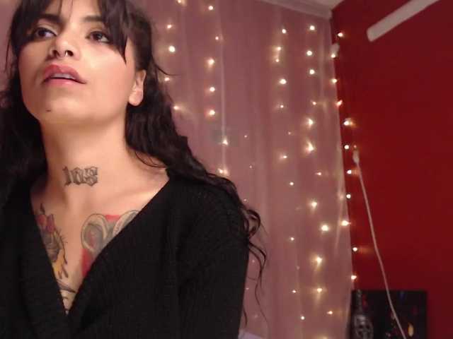 사진 terezza1 hey welcome to my room!!#latina#teen#tattos#pretty#sexy naked!!! finguer in pussy cum