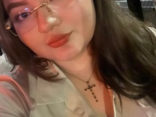 에로틱 한 영상 채팅 TessaSinclaire