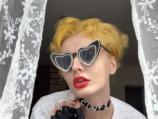 에로틱 한 영상 채팅 ThaliaWhisper