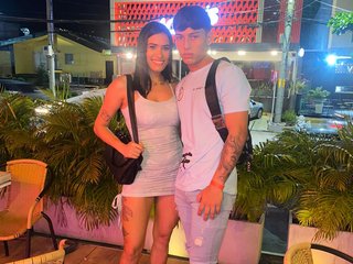 에로틱 한 영상 채팅 The-carters