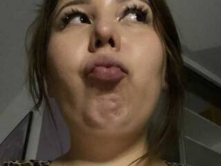 에로틱 한 영상 채팅 Thebaddestfemale