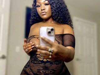 에로틱 한 영상 채팅 Throatgoddess1