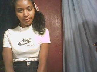 에로틱 한 영상 채팅 Tianah777