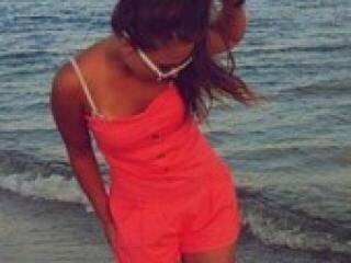 에로틱 한 영상 채팅 tianne