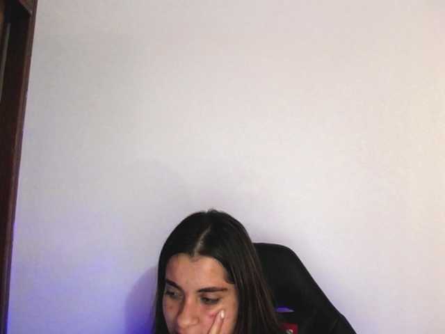 방송 스크린 샷 tifanydaniel