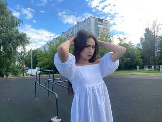 에로틱 한 영상 채팅 tina-mess