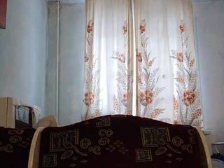 에로틱 한 영상 채팅 Tinablackkk