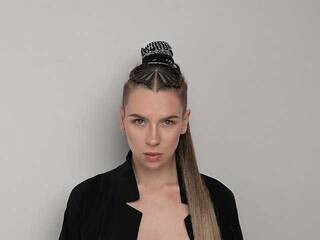 에로틱 한 영상 채팅 TinaLizz