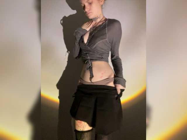 방송 스크린 샷 Toninita