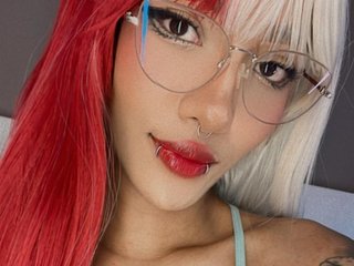 에로틱 한 영상 채팅 ToriValentine