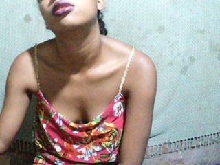 에로틱 한 영상 채팅 TriciaBella