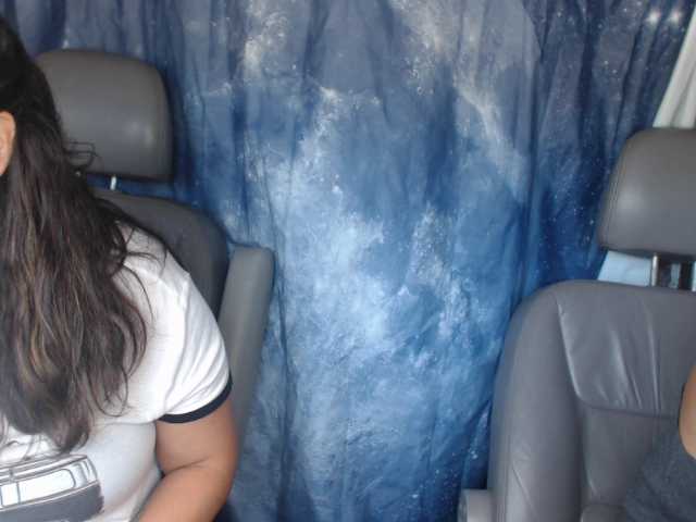 사진 TwoLoveBirds In the Truck, suck driver in private or now 500tk, flash tits 100tk, flash hairy pussy 300tk , flash tits with window down 150tk