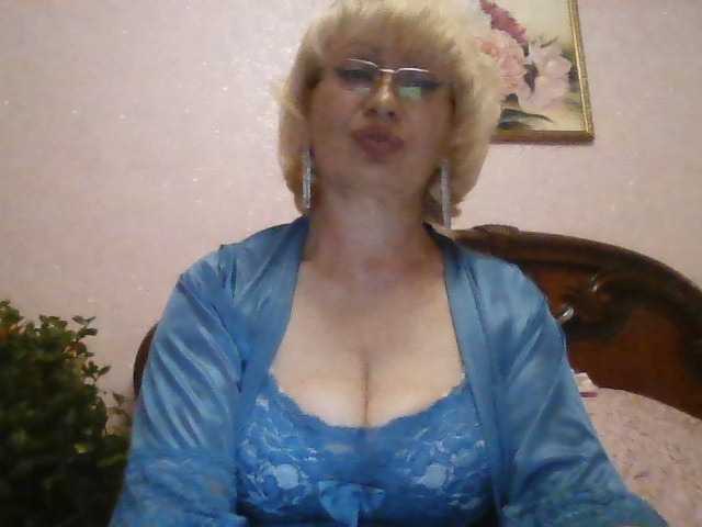 사진 _mamasita_ Greetings, my dears: * Welcome im my room. I will be glad to your attention and gifts :)