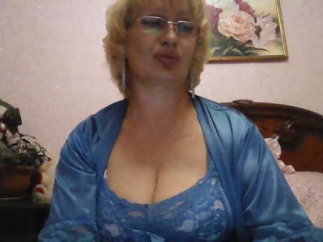 사진 _mamasita_ Greetings, my dears: * Welcome im my room. I will be glad to your attention and gifts :)