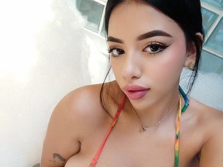 에로틱 한 영상 채팅 Valentiinna28