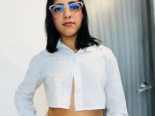 에로틱 한 영상 채팅 valentina18xx