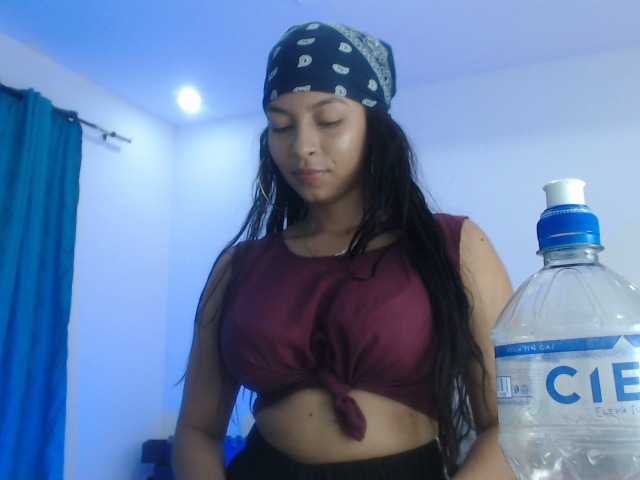 사진 VALENTINEROSE #new #latina #sexy