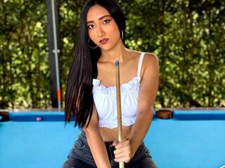 에로틱 한 영상 채팅 Valeriejhones