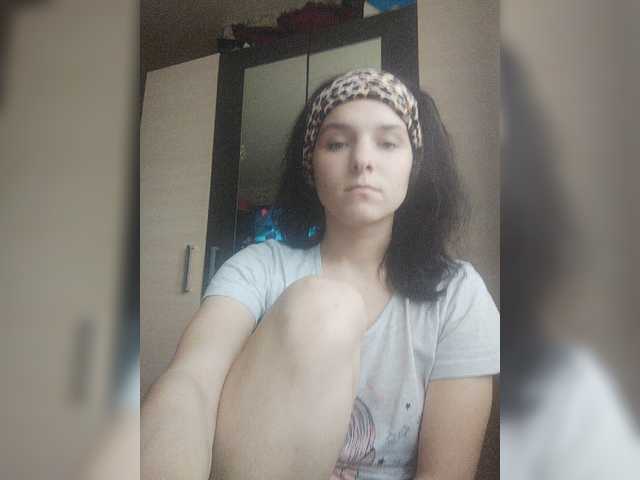 방송 스크린 샷 Valeriekros