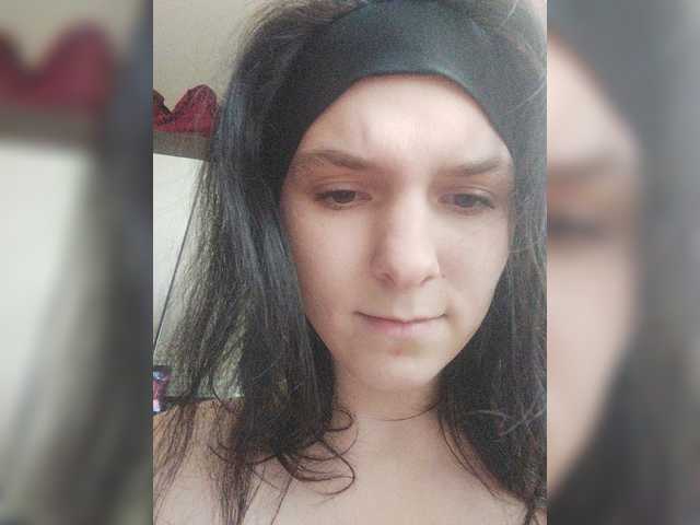 방송 스크린 샷 Valeriekros