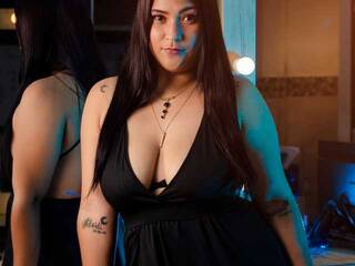 에로틱 한 영상 채팅 ValeriFox