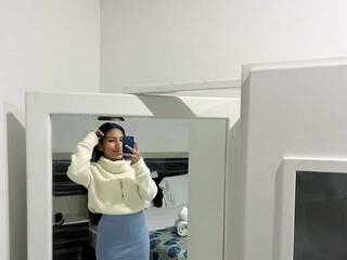 에로틱 한 영상 채팅 Valery-sidney