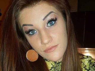 에로틱 한 영상 채팅 VanessaBarbie