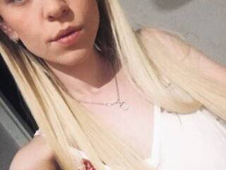 에로틱 한 영상 채팅 BlaBlaBla_