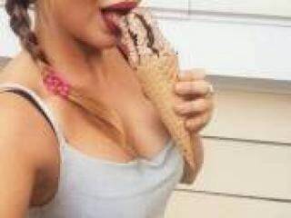 에로틱 한 영상 채팅 veenetta