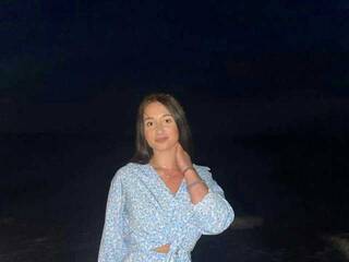 에로틱 한 영상 채팅 VelvetBabe