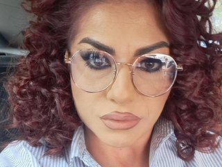 에로틱 한 영상 채팅 VelvetMarsha