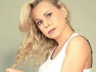 에로틱 한 영상 채팅 verginiaa