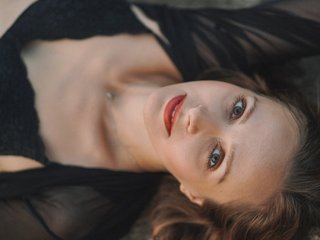 에로틱 한 영상 채팅 VeronikaHills