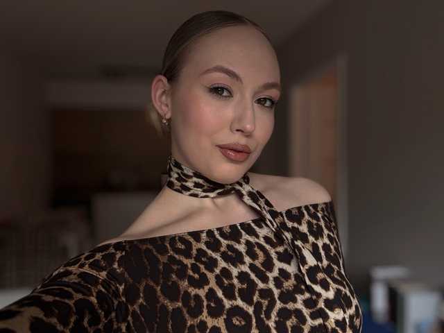 프로필 사진 vickyblondiua