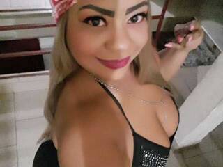 에로틱 한 영상 채팅 sweetsquirt4u