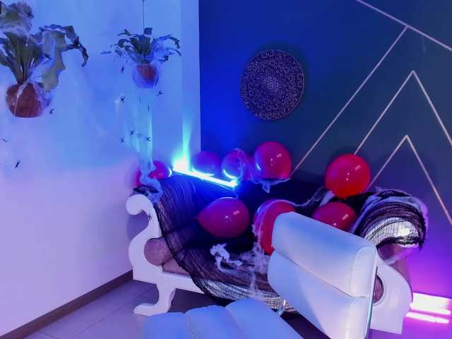 방송 스크린 샷 VickyOwens