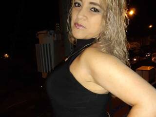 에로틱 한 영상 채팅 victorihank