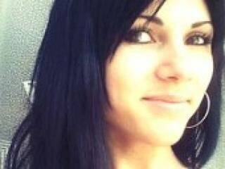 에로틱 한 영상 채팅 vikaakiv69