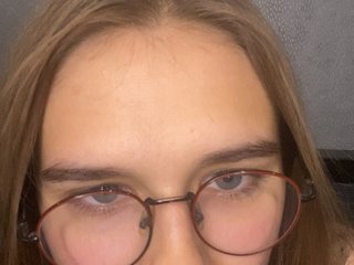 에로틱 한 영상 채팅 VikaNova24