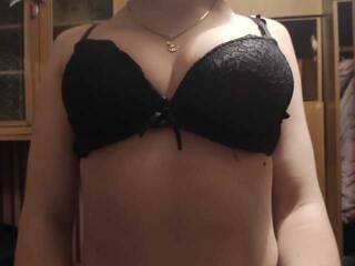 에로틱 한 영상 채팅 vikanrea1