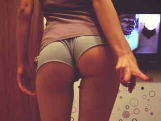 에로틱 한 영상 채팅 VikiSikret