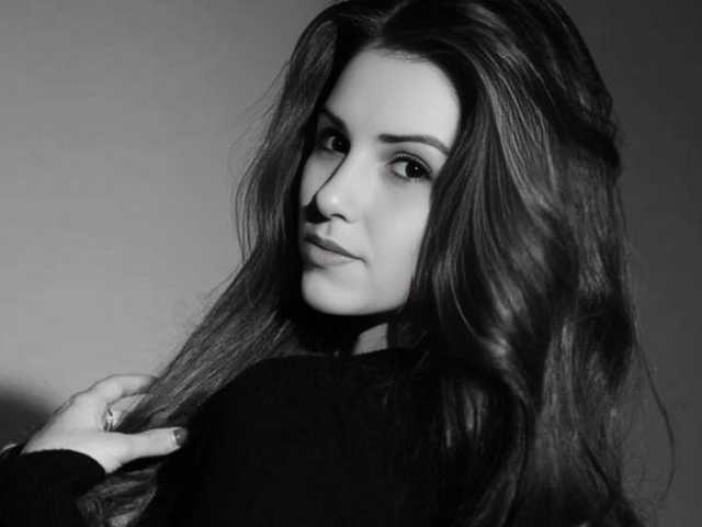 프로필 사진 Vikki81660