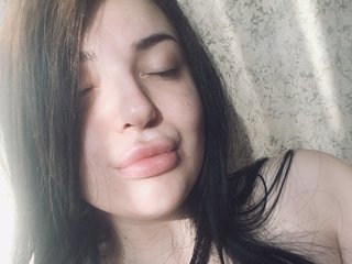 에로틱 한 영상 채팅 VikkiMommy