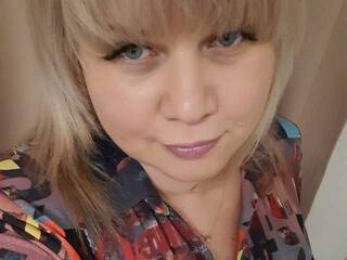 에로틱 한 영상 채팅 Viktoria0